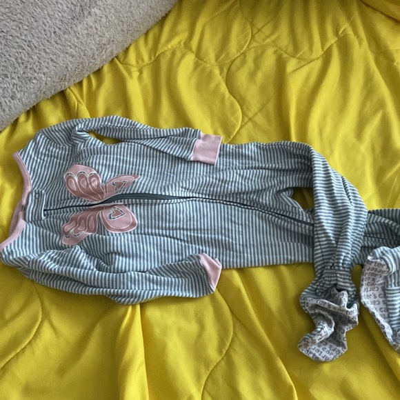 Baby Girl Winter Pajamas - Picture 6 of 7